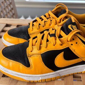 Nike Dunk Low - Goldenrods - Size 7.5M / 9W